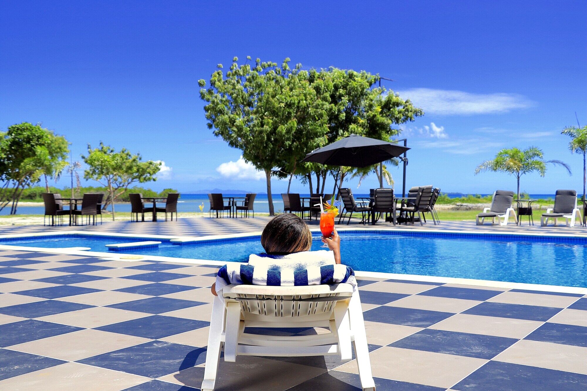 นิลา บีช รีสอร์ต Hostel เลาโตกา ภายนอก รูปภาพ