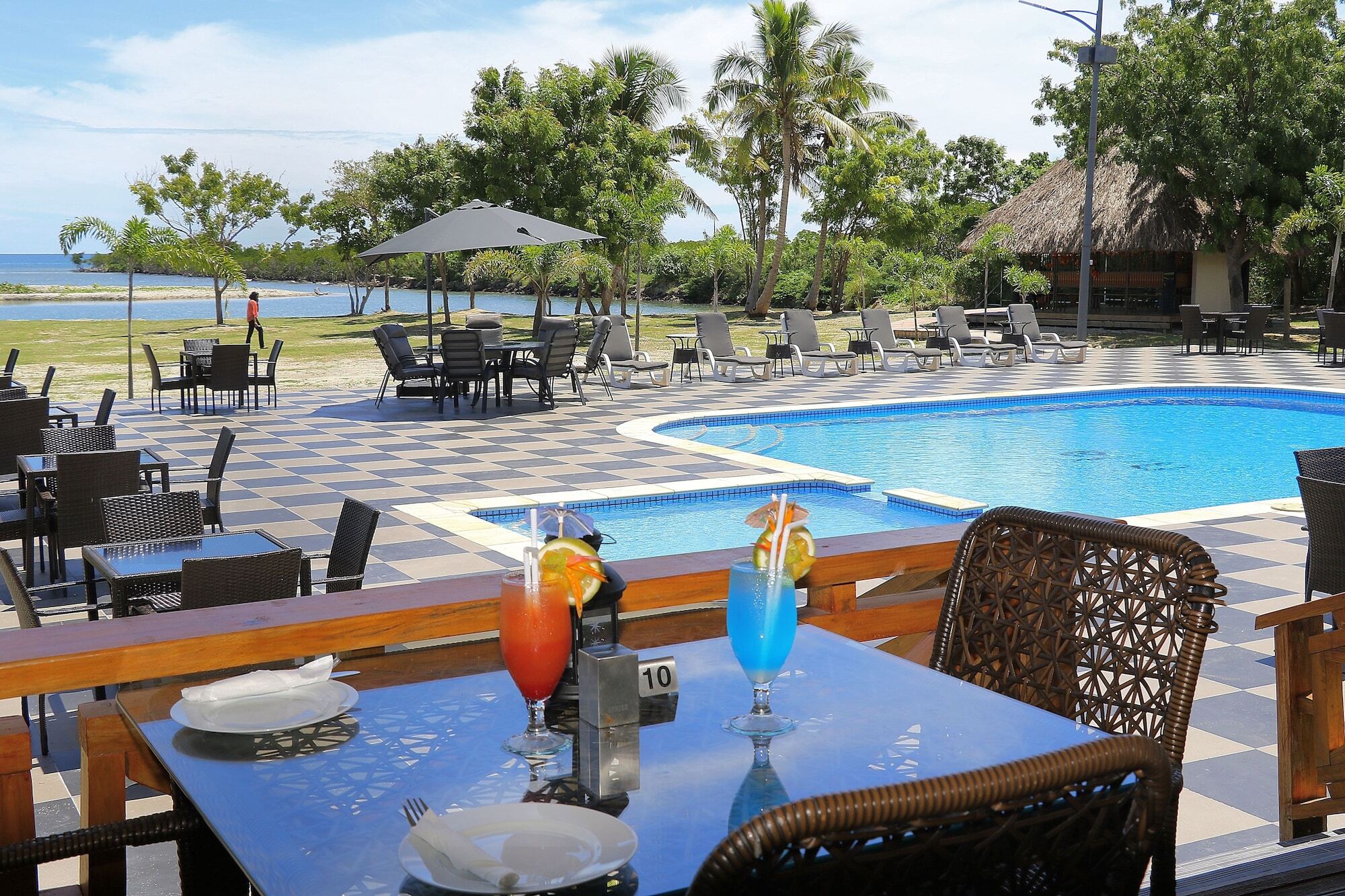 นิลา บีช รีสอร์ต Hostel เลาโตกา ภายนอก รูปภาพ