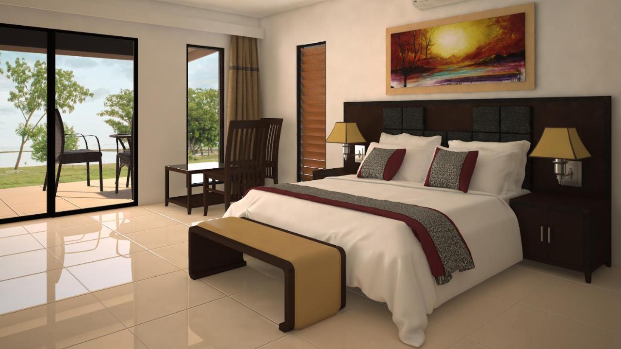 นิลา บีช รีสอร์ต Hostel เลาโตกา ภายนอก รูปภาพ